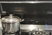 高效清洁，集成灶免拆机的绝佳方法（省时省力）