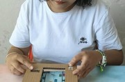 如何制作一个换装公主游戏机？