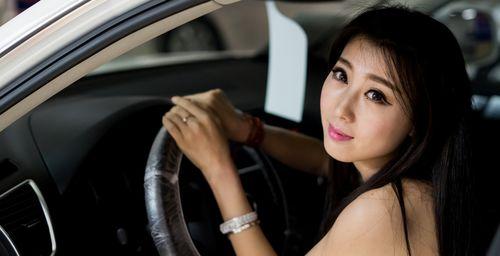 索尼胖卡4相机拍人像效果如何？适合初学者吗？