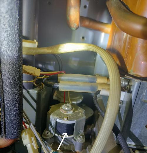 燃气热水器阀口的软管有什么作用？如何正确安装？