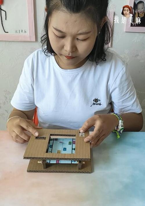 如何制作一个换装公主游戏机？