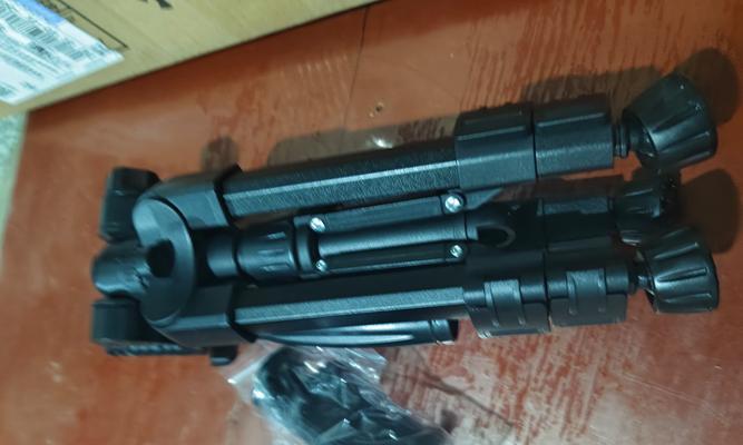 折叠三脚架运动相机使用中常见问题有哪些？