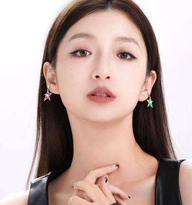 五芒星手机摄像头功能如何使用？摄像头使用中常见问题有哪些？